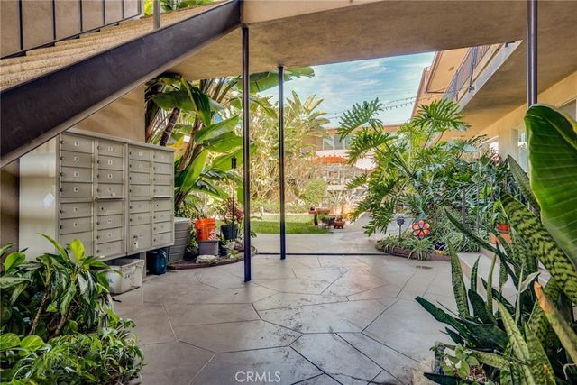 1023 E 1st Street 19, Long Beach, CA 90802