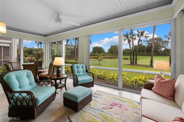 2120 Aberdeen LN 101, Naples, FL 34109