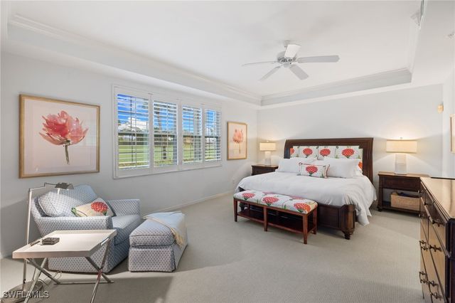 2120 Aberdeen LN 101, Naples, FL 34109