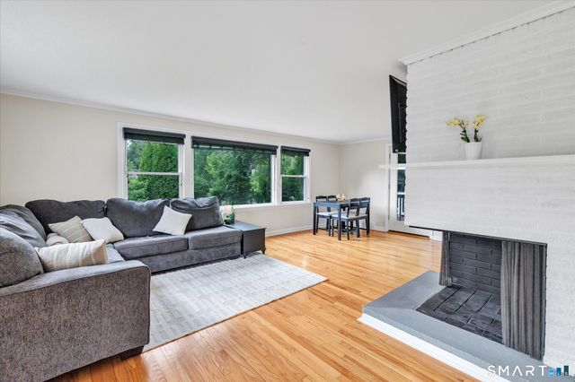 178 Elizabeth Terrace, Stratford, CT 06614