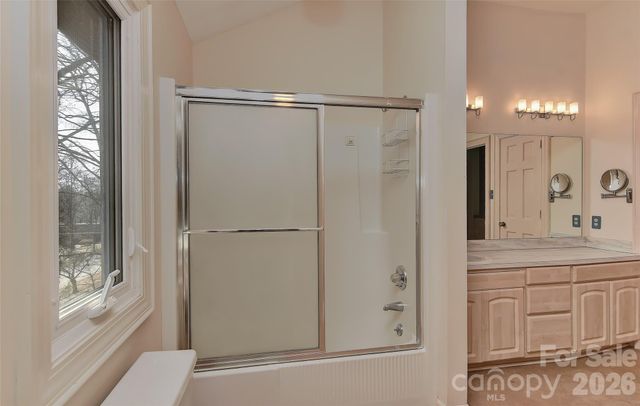 3310 Windbluff Drive, Charlotte, NC 28277