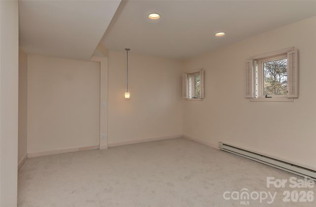 3310 Windbluff Drive, Charlotte, NC 28277