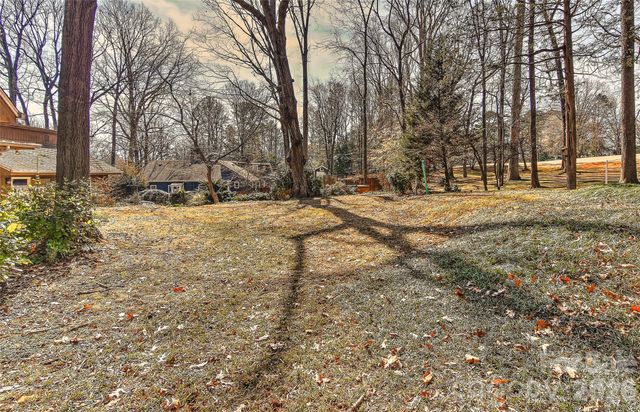 3310 Windbluff Drive, Charlotte, NC 28277