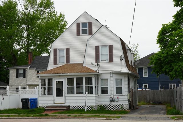 27 Cliffdale Avenue, Cranston, RI 02905