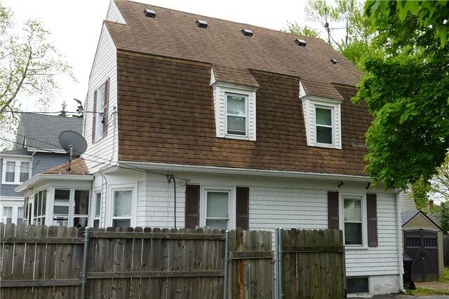 27 Cliffdale Avenue, Cranston, RI 02905
