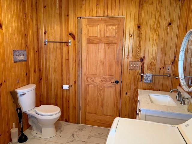 80 TOWBOAT LN, Adamsville, TN 38310