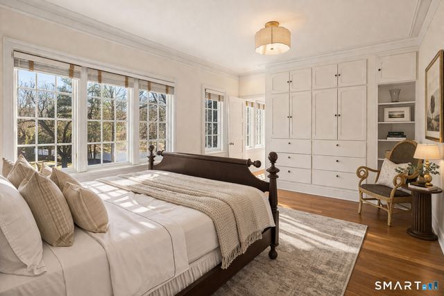 32 Steep Hill Road, Weston, CT 06883