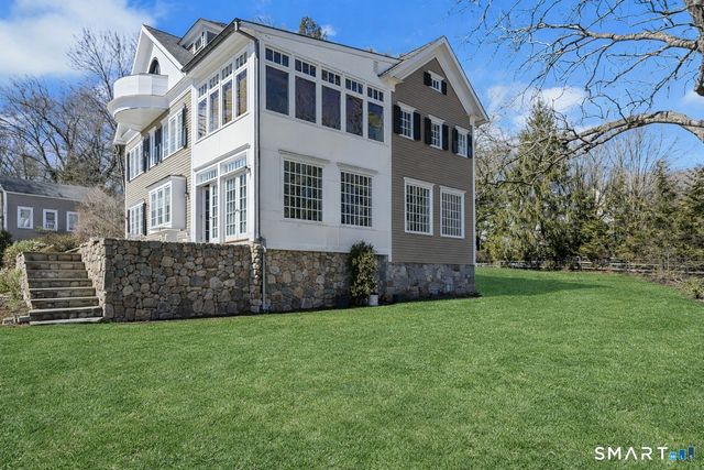 32 Steep Hill Road, Weston, CT 06883