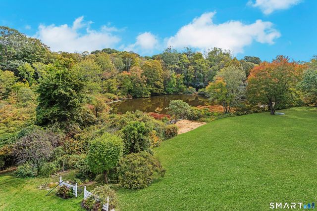 32 Steep Hill Road, Weston, CT 06883