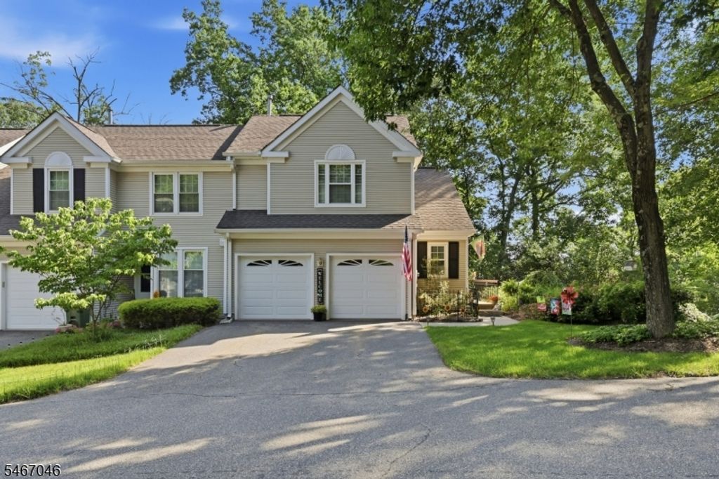 2 Rainier Ct, Allamuchy Twp., NJ 07840 — exterior