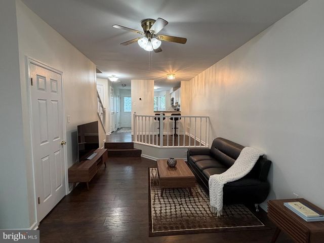 2121 WHISPER WAY, Reston, VA 20191