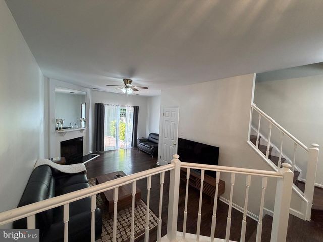2121 WHISPER WAY, Reston, VA 20191
