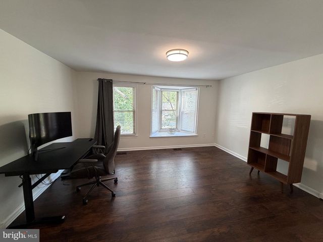 2121 WHISPER WAY, Reston, VA 20191