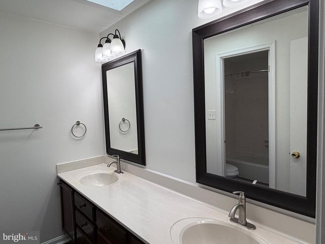 2121 WHISPER WAY, Reston, VA 20191