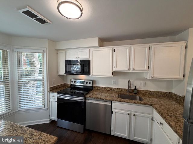 2121 WHISPER WAY, Reston, VA 20191