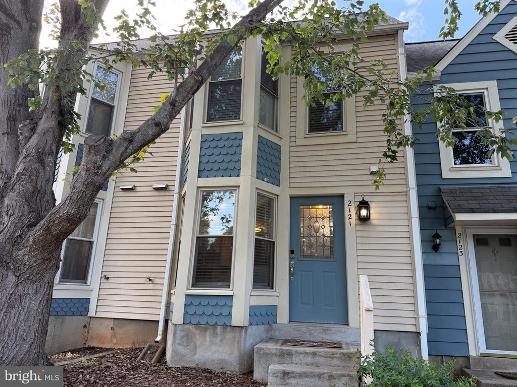 2121 WHISPER WAY, Reston, VA 20191