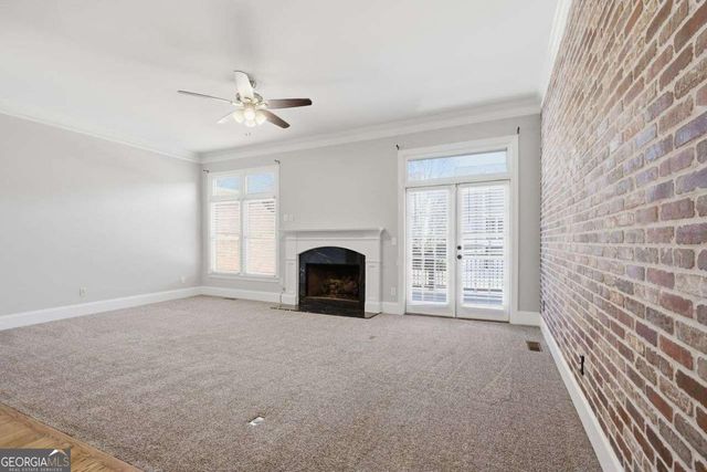 109 W Ridge Way, Roswell, GA 30076