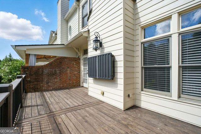 109 W Ridge Way, Roswell, GA 30076