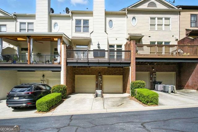 109 W Ridge Way, Roswell, GA 30076