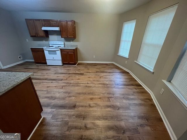 95 Creek Way, Covington, GA 30016