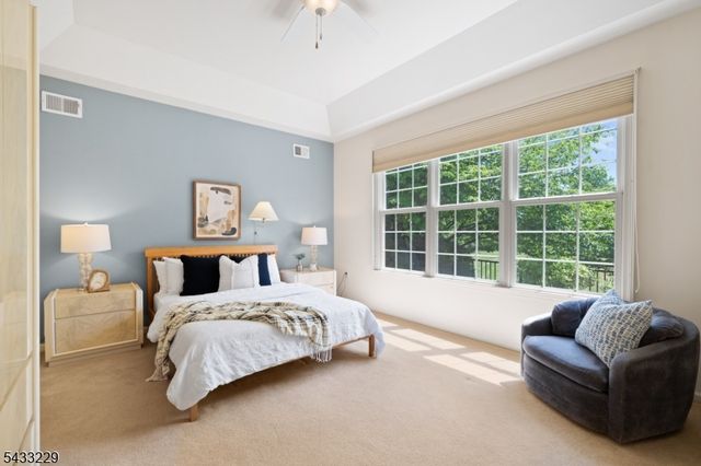 35 Hardenbergh St, Franklin Twp., NJ 08873