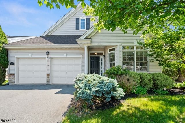 35 Hardenbergh St, Franklin Twp., NJ 08873