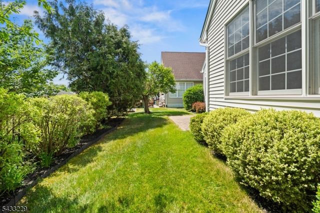 35 Hardenbergh St, Franklin Twp., NJ 08873