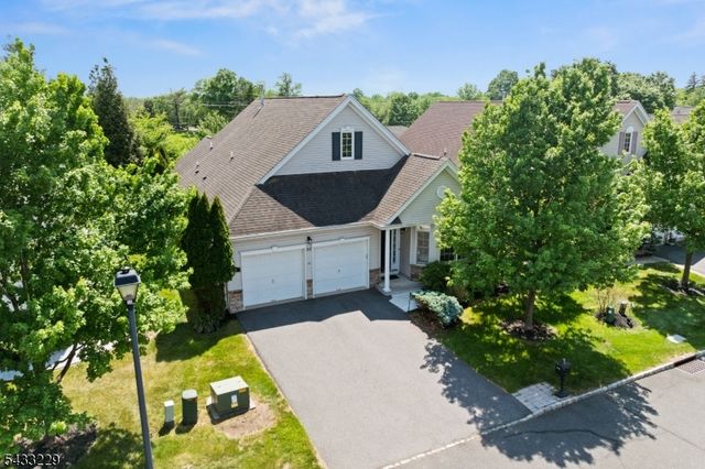 35 Hardenbergh St, Franklin Twp., NJ 08873