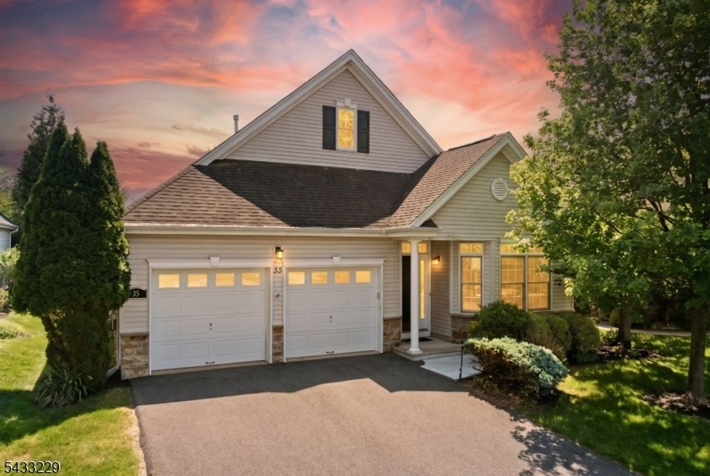 35 Hardenbergh St, Franklin Twp., NJ 08873
