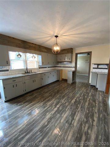 509 E 19th Street, Lumberton, NC 28358