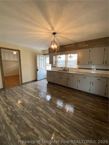 509 E 19th Street, Lumberton, NC 28358