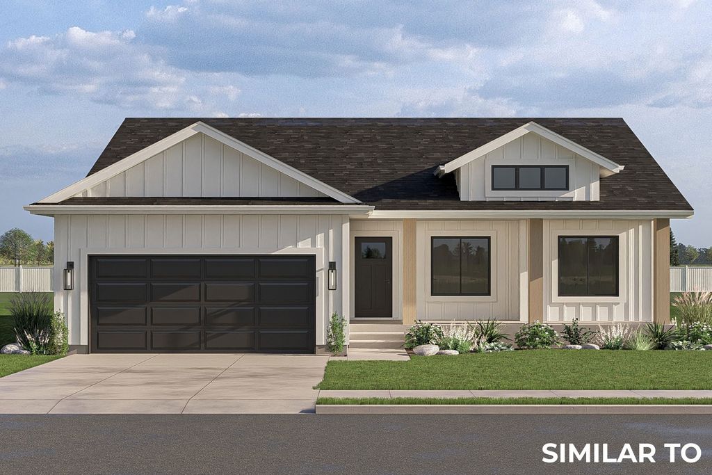 307 W Clay Street, Panora, IA 50216