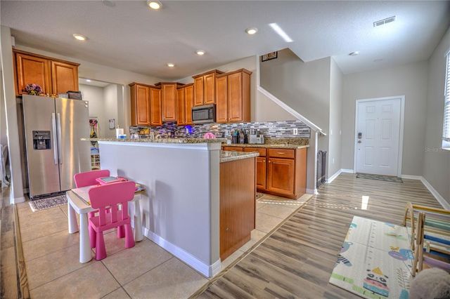 20028 SATIN LEAF AVENUE, Tampa, FL 33647