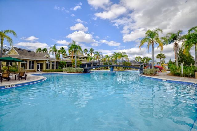 20028 SATIN LEAF AVENUE, Tampa, FL 33647