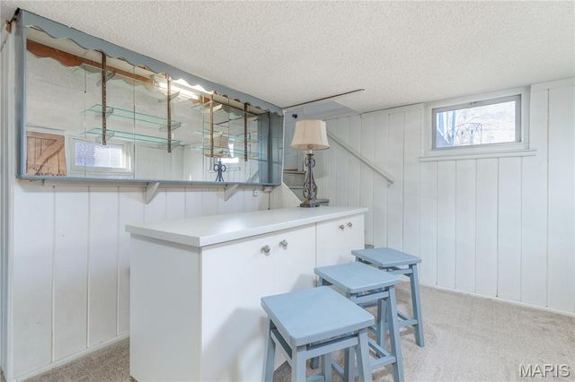 6421 Judson Avenue, St Louis, MO 63123