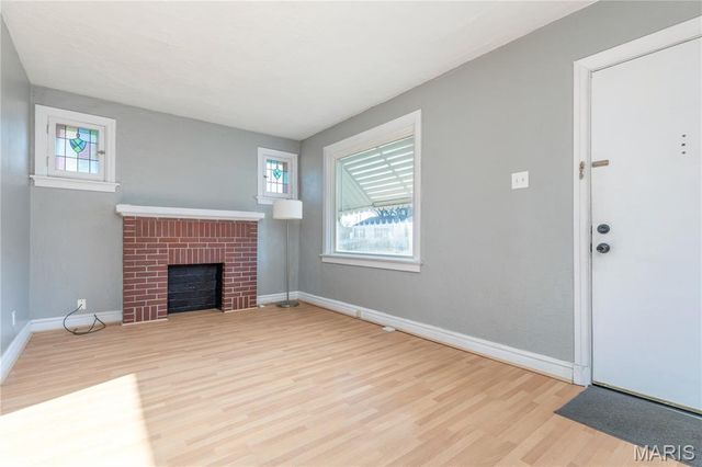 6421 Judson Avenue, St Louis, MO 63123