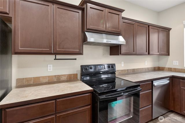 11411 129th Street E, Puyallup, WA 98374