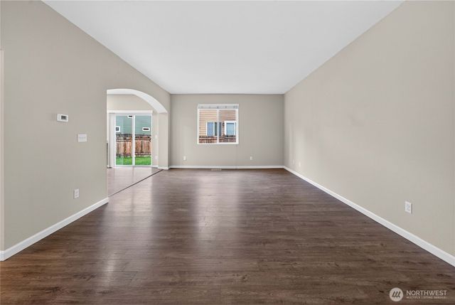 11411 129th Street E, Puyallup, WA 98374