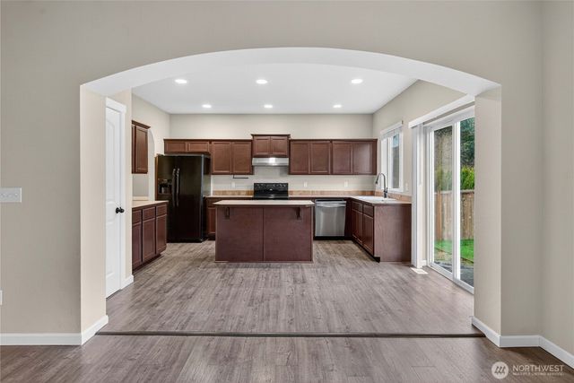 11411 129th Street E, Puyallup, WA 98374