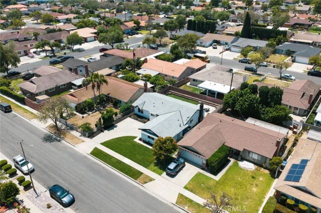 2414 S Poplar, Santa Ana, CA 92704