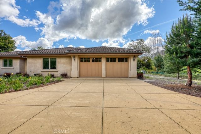 250 Foxen Bluff Lane, Arroyo Grande, CA 93420