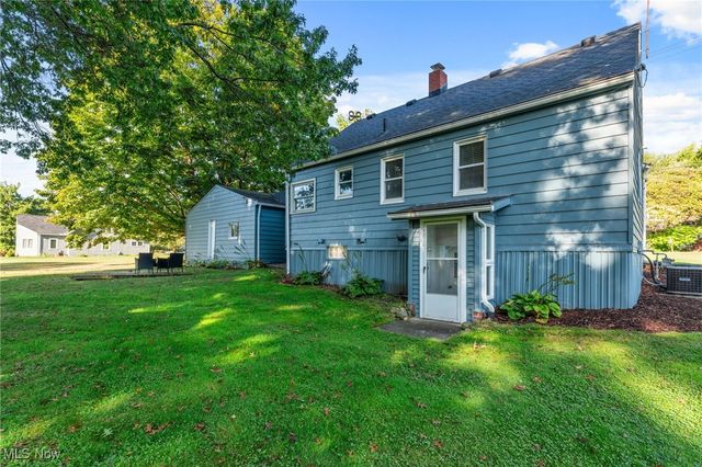 35221 Chestnut Ridge Road, North Ridgeville, OH 44039