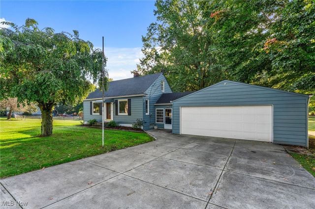 35221 Chestnut Ridge Road, North Ridgeville, OH 44039