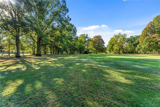 35221 Chestnut Ridge Road, North Ridgeville, OH 44039