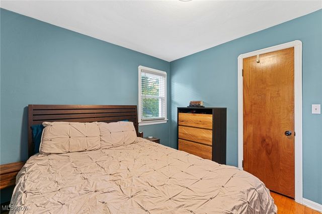 35221 Chestnut Ridge Road, North Ridgeville, OH 44039