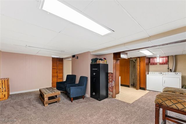 35221 Chestnut Ridge Road, North Ridgeville, OH 44039