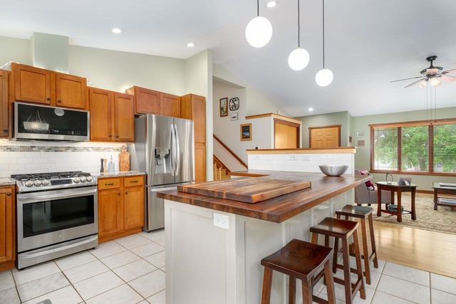 7350 Blue Maple Trail, Madison, WI 53719