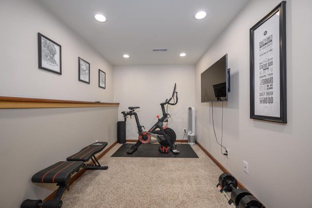 7350 Blue Maple Trail, Madison, WI 53719