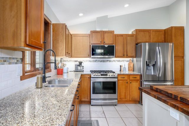 7350 Blue Maple Trail, Madison, WI 53719