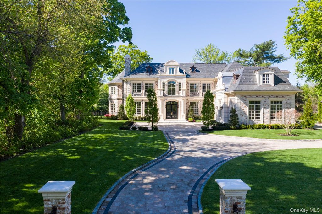 6 Foxwood Road, Great Neck, NY 11024 — exterior